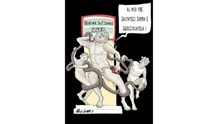 aumento carburanti . Il mio Laocoonte deve fare benzina! Nicocomix 